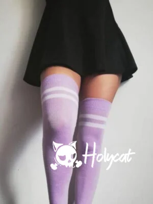 Medias Bucaneras Lila con Rayas